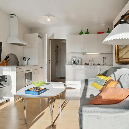 Apartament 2 Bedroom Front In *